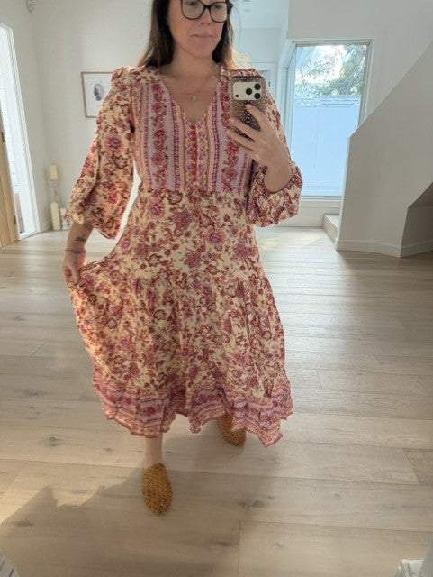 The Evie Dress - Pink Blush