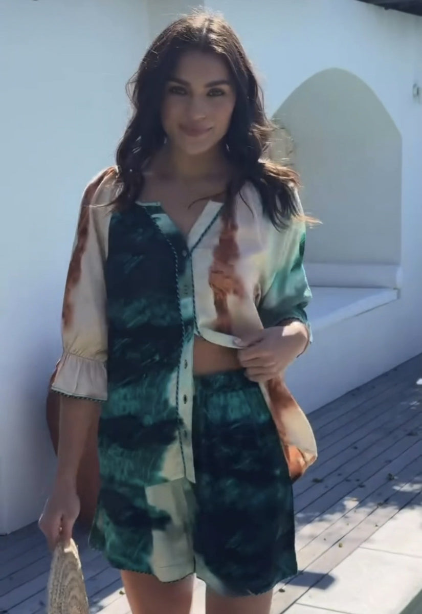 The Lost in Ibiza Shirt and Shorts Set