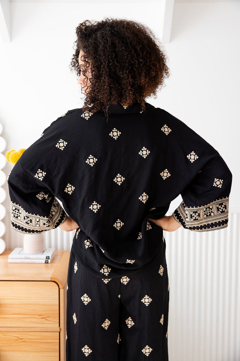 The Ireena Shirt - Dark Majesta
