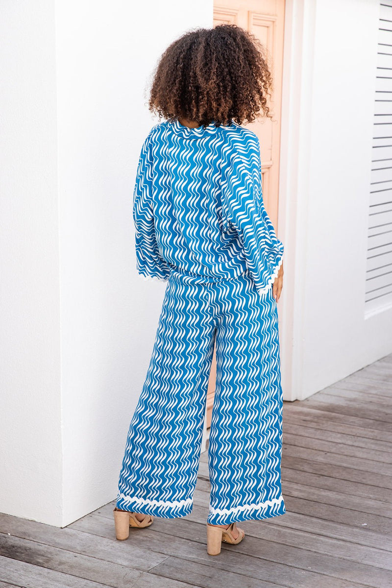 The Ireena Shirt - Rippled Blue